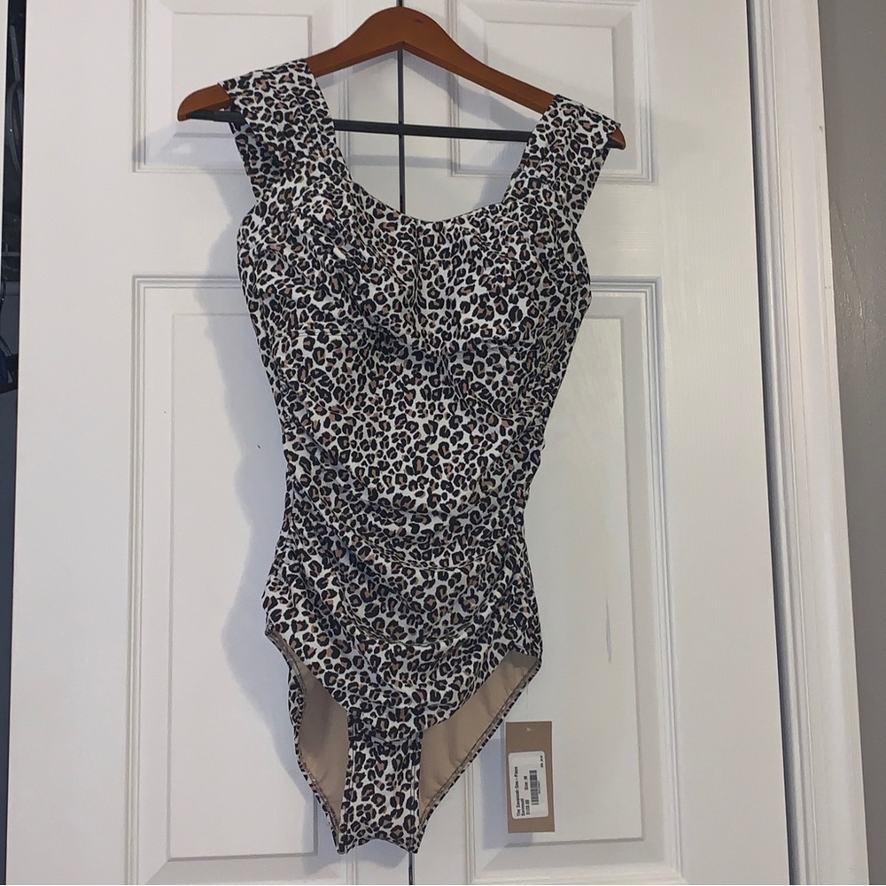New NWT Albion The Savannah Ladies Swimsuit Bathing Suit Medium